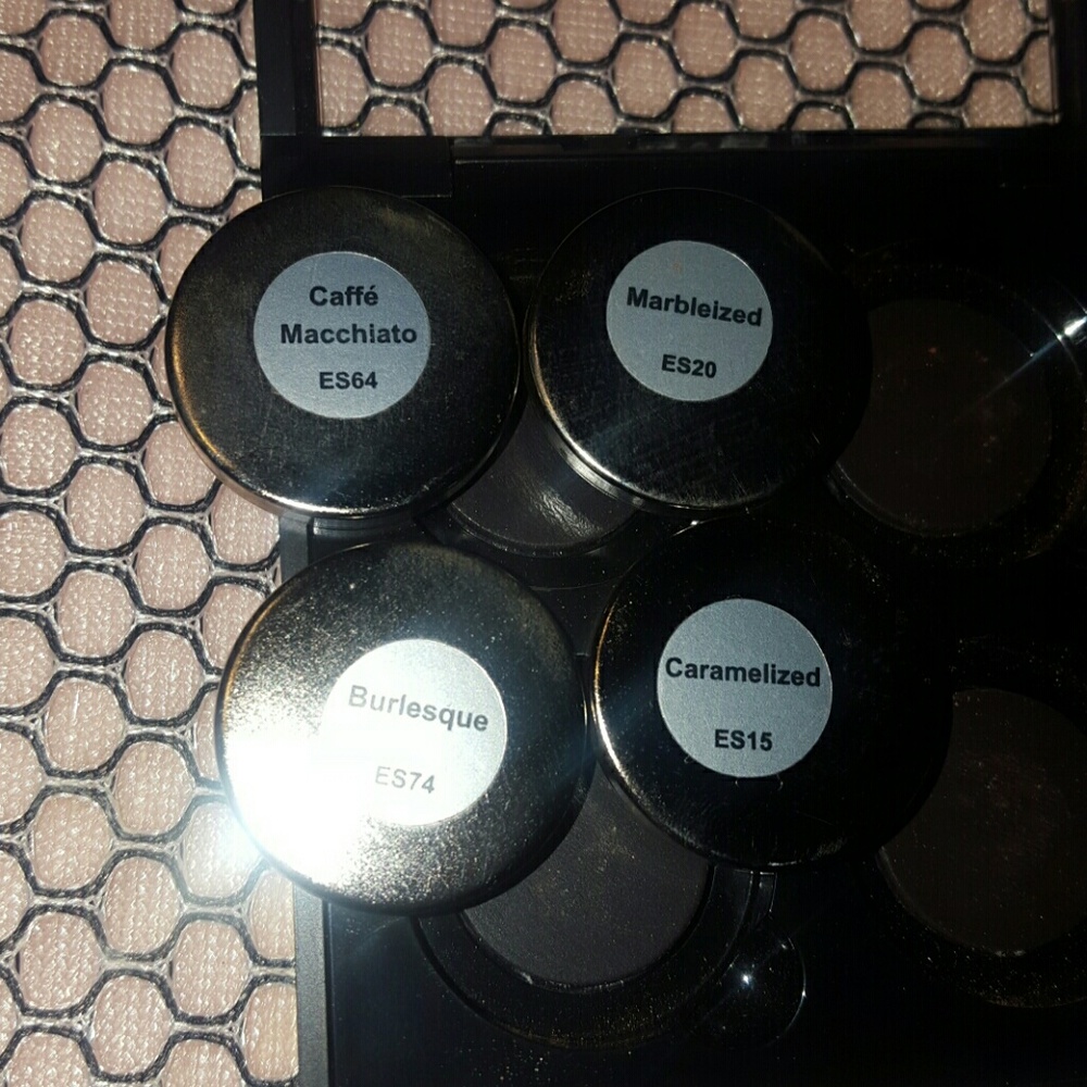 💥💫Anastasia magnetic palette💥💫 - Picture 2 of 3